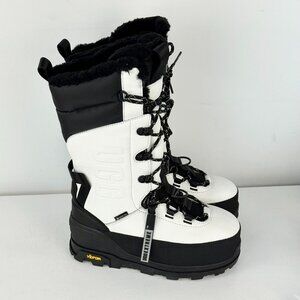 Men's 5, Women's 6- UGG SHASTA TALL EXTREME WATERPROOF Gortex Boots - White